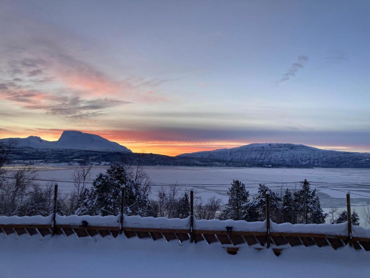 Malangen Lodge Mestervik ภายนอก รูปภาพ