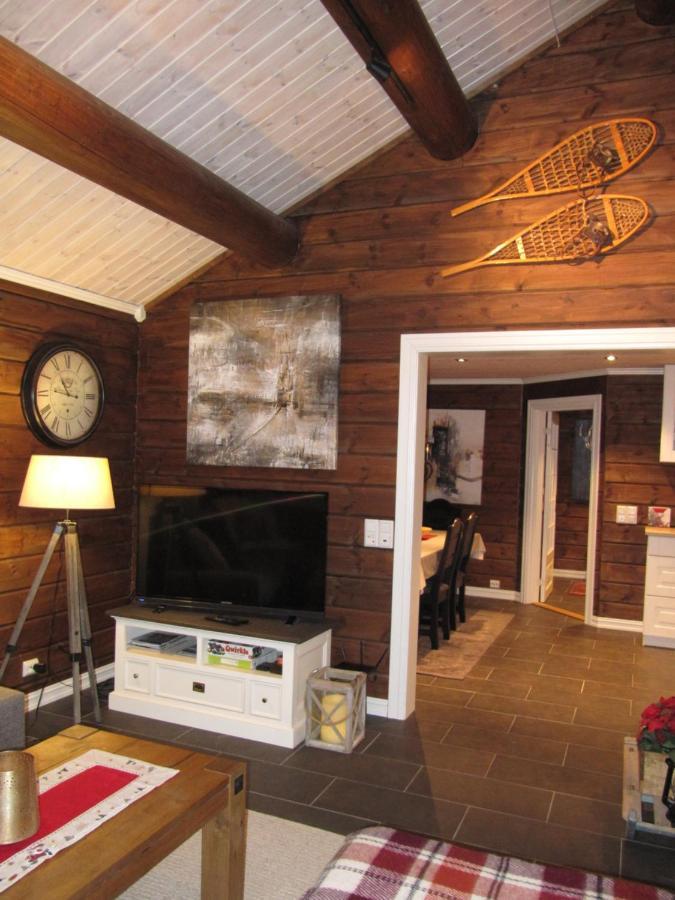 Malangen Lodge Mestervik ภายนอก รูปภาพ