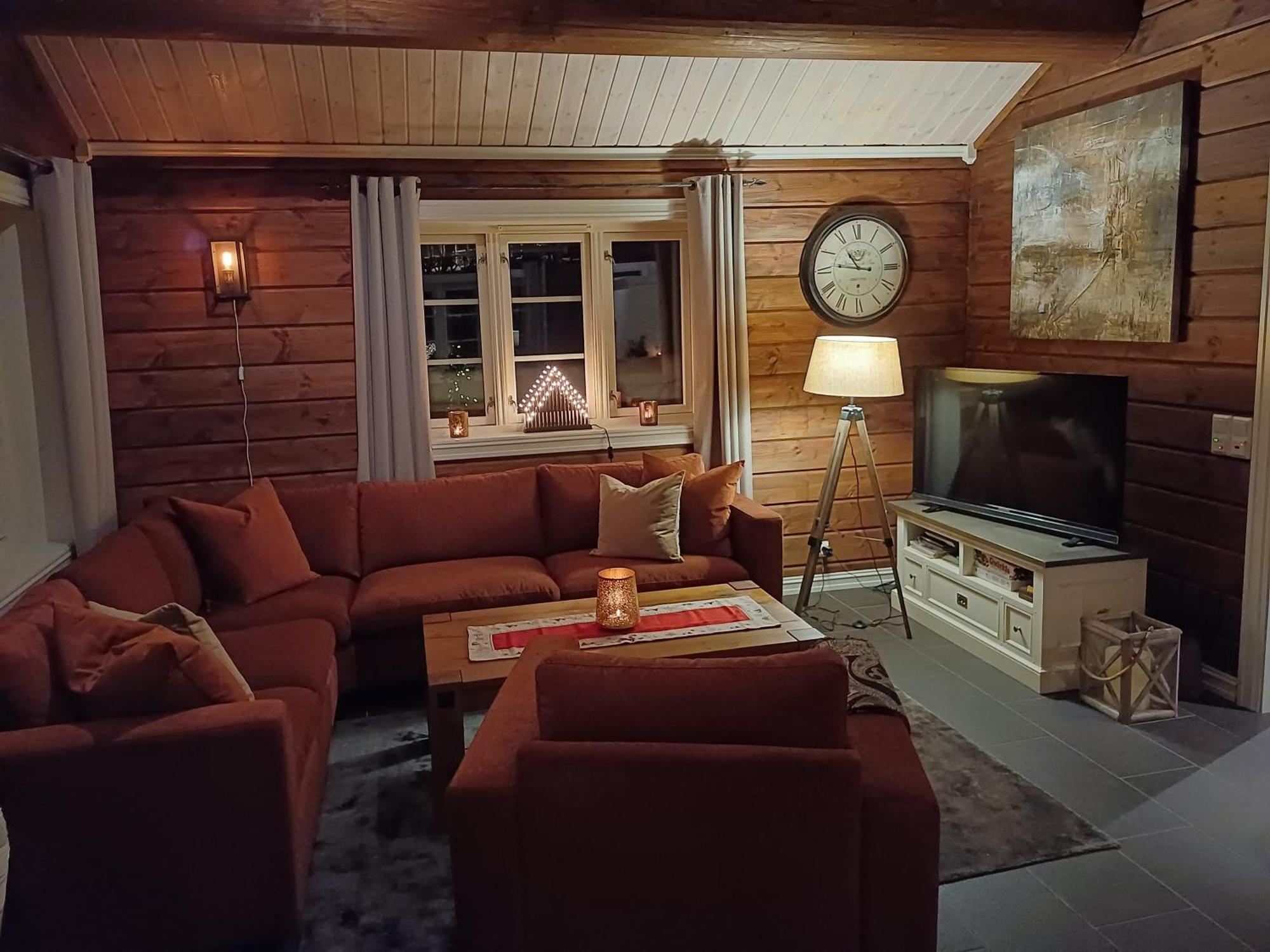 Malangen Lodge Mestervik ภายนอก รูปภาพ